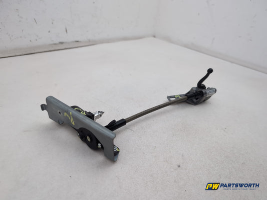 Mercedes R320 R-Class W251 Left Rear Quarter Window Motor Actuator A2518201942 - photo 2