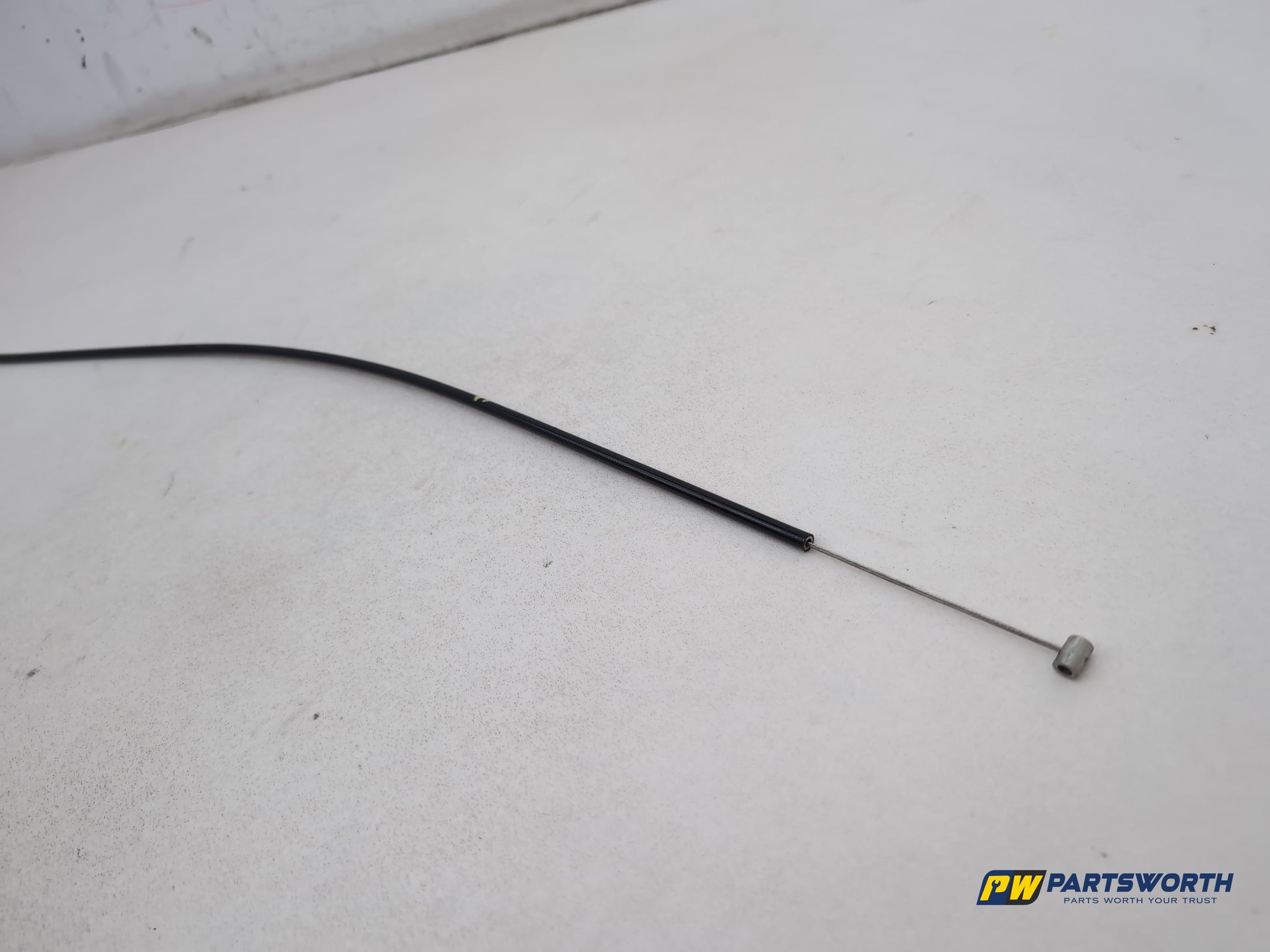 Mercedes R320 R-Class W251 Bonnet Release Cable A2518800259 2006-2013 - photo 2