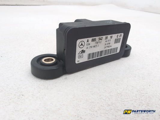 Mercedes R320 R-Class W251 Yaw Rotation Rate Sensor A0055422018 2006-2013 - photo 2