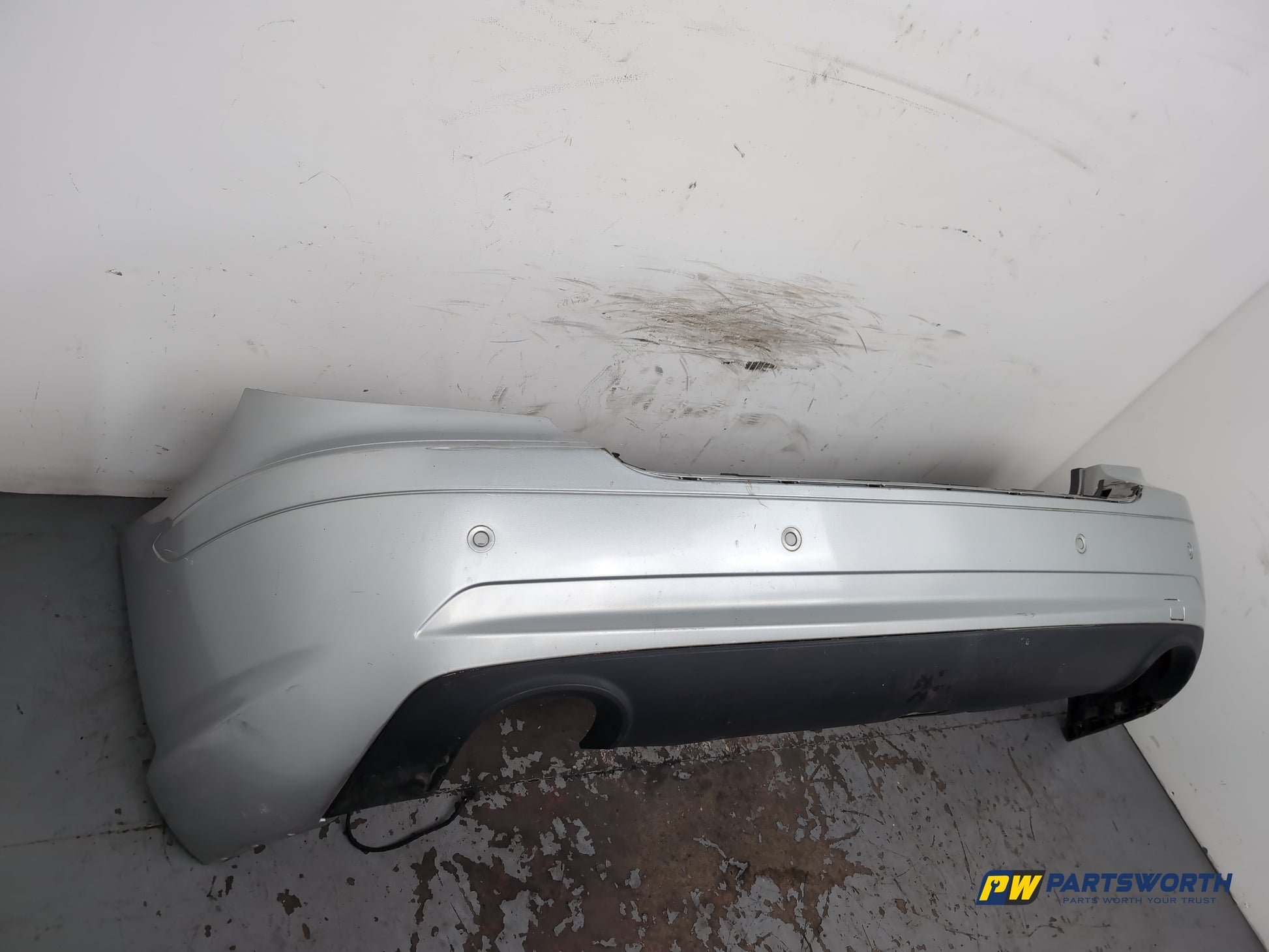 Mercedes R320 R-Class W251 Mpv Rear Bumper Silver C775 2006-2010 - photo 2
