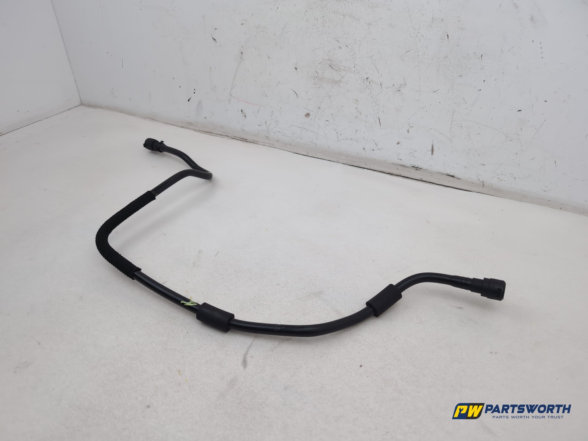 Mercedes R320 R-Class W251 3.0l Diesel Vacuum Brake Servo Hose Line Pipe - photo 2