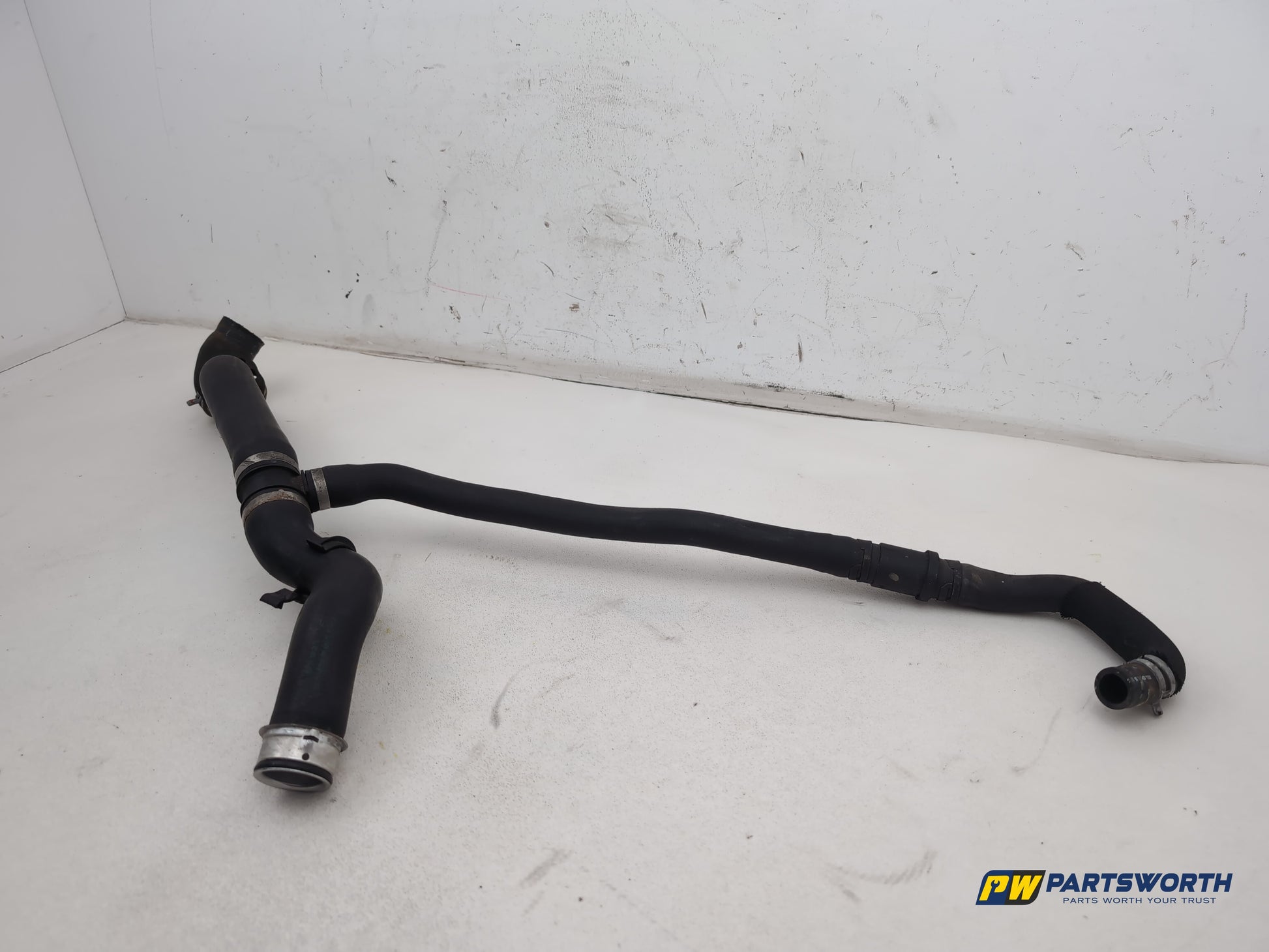 Mercedes R320 R-Class W251 3.0l Diesel Coolant Hose Pipe Lines 2006-2013 - photo 2