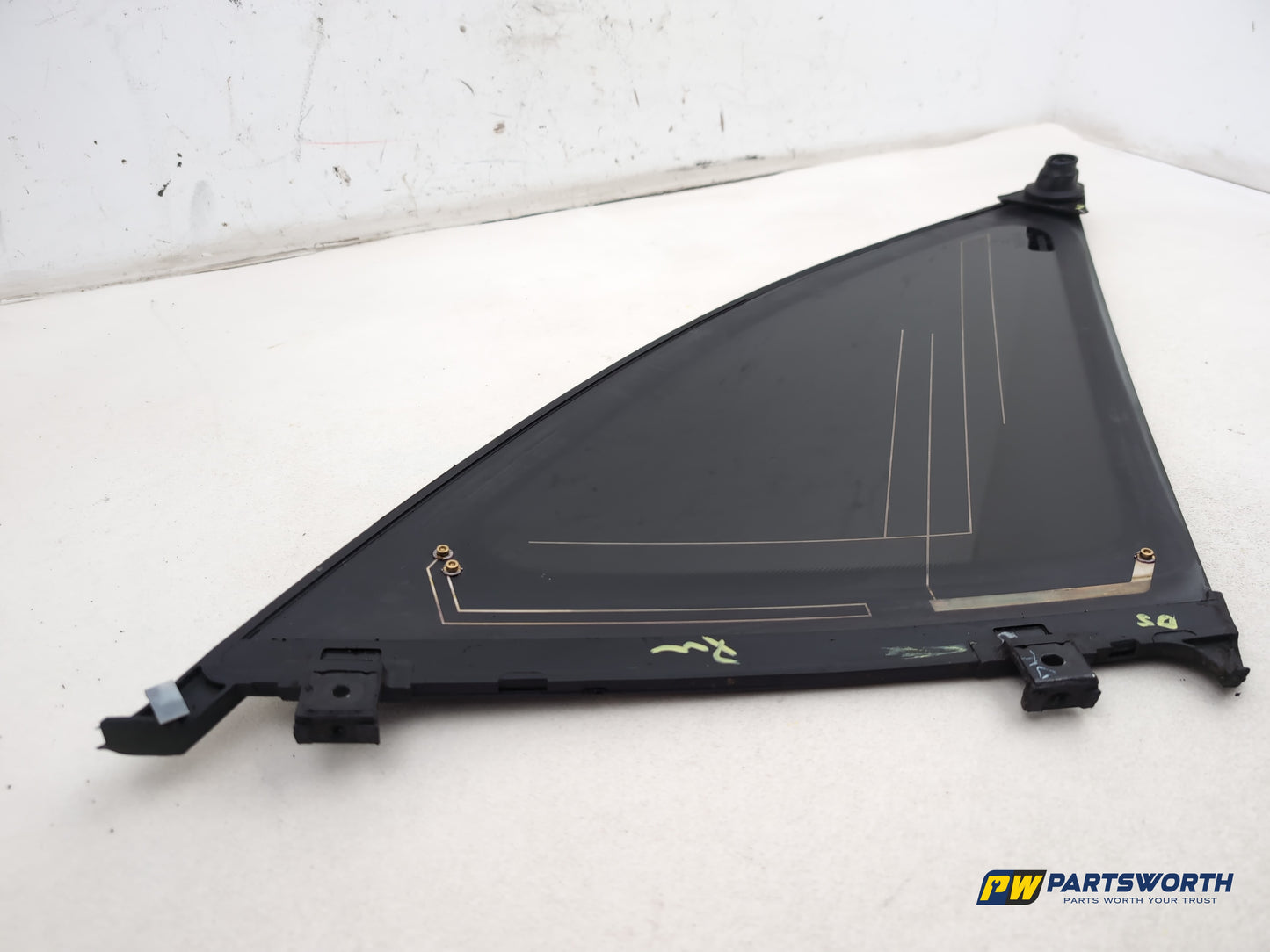 Door Glass Quarter Light Rear RH 8