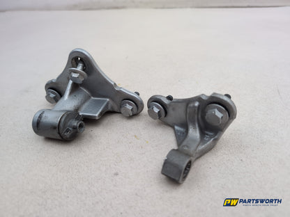 Mercedes R320 R-Class W251 Right Side Front Door Hinge Pair 2006-2013 - photo 2