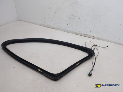 Mercedes R320 R-Class W251 Rear Left Quarter Window Seal Frame A2516702139 - photo 2