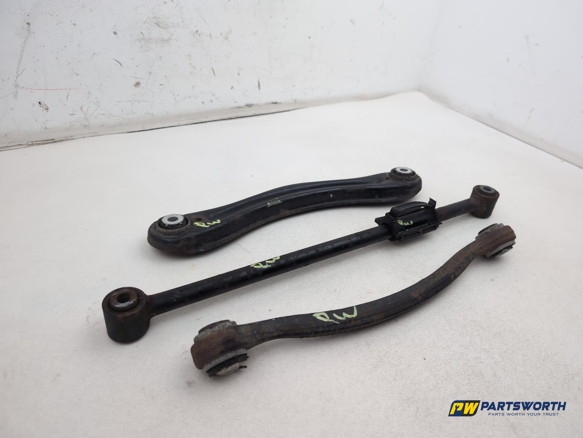 Mercedes R320 R-Class W251 Rear Suspension Control Arms Set Right 2006-2013 - photo 8