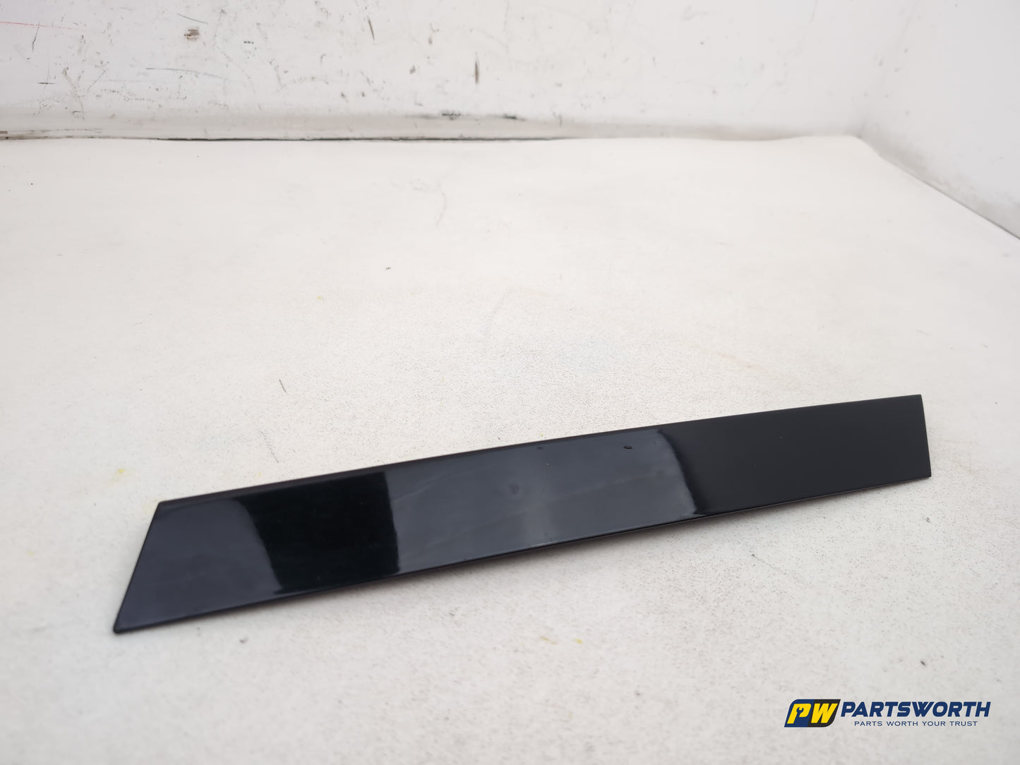 Mercedes R320 R-Class W251 Door Trim Driver Side Rear 2006-2013 - photo 8