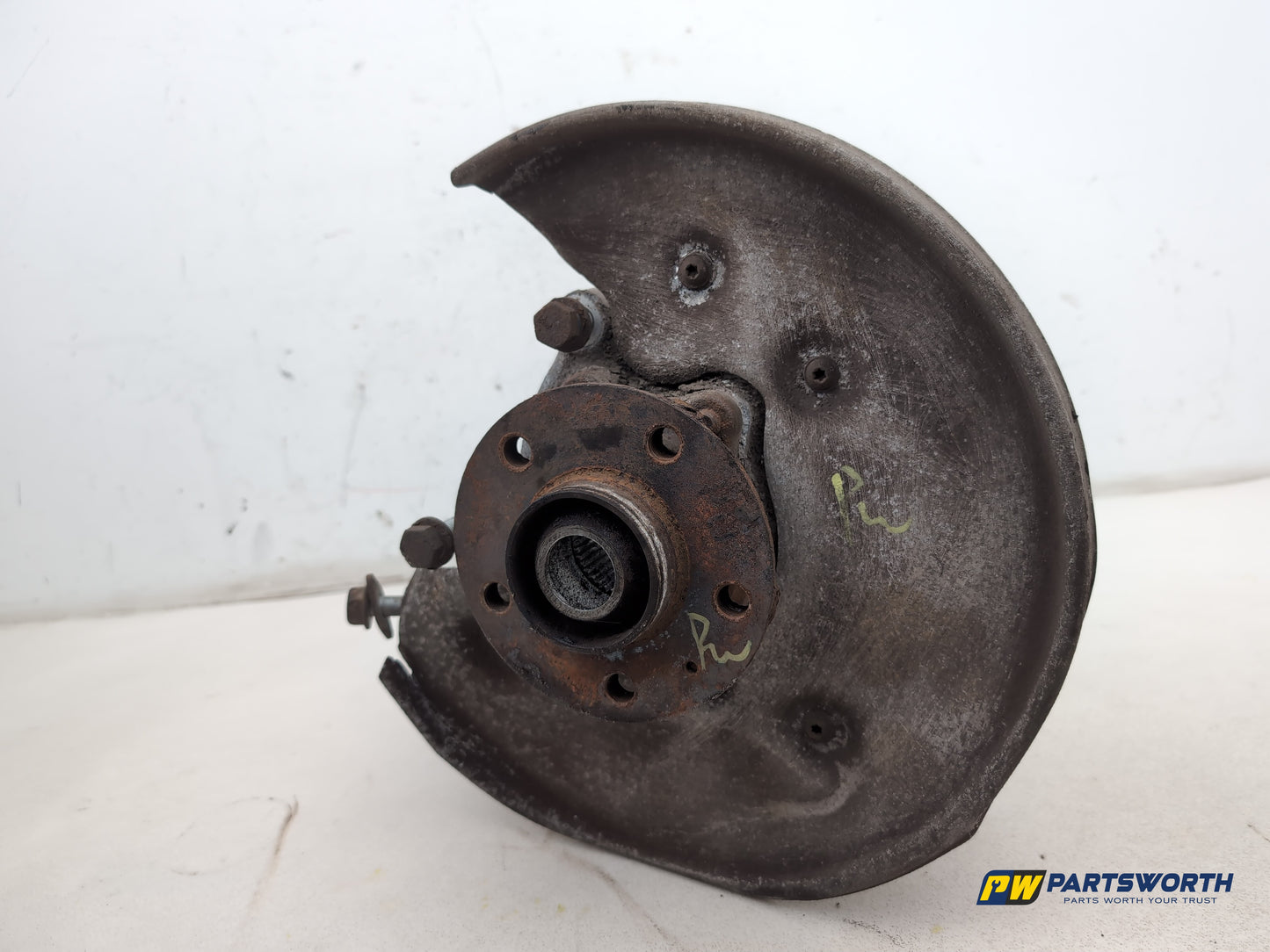 Audi A6 S Line Black Ed 2.0l Diesel Wheel Hub Rear Lh Passenger Side 2011-2018 - photo 2