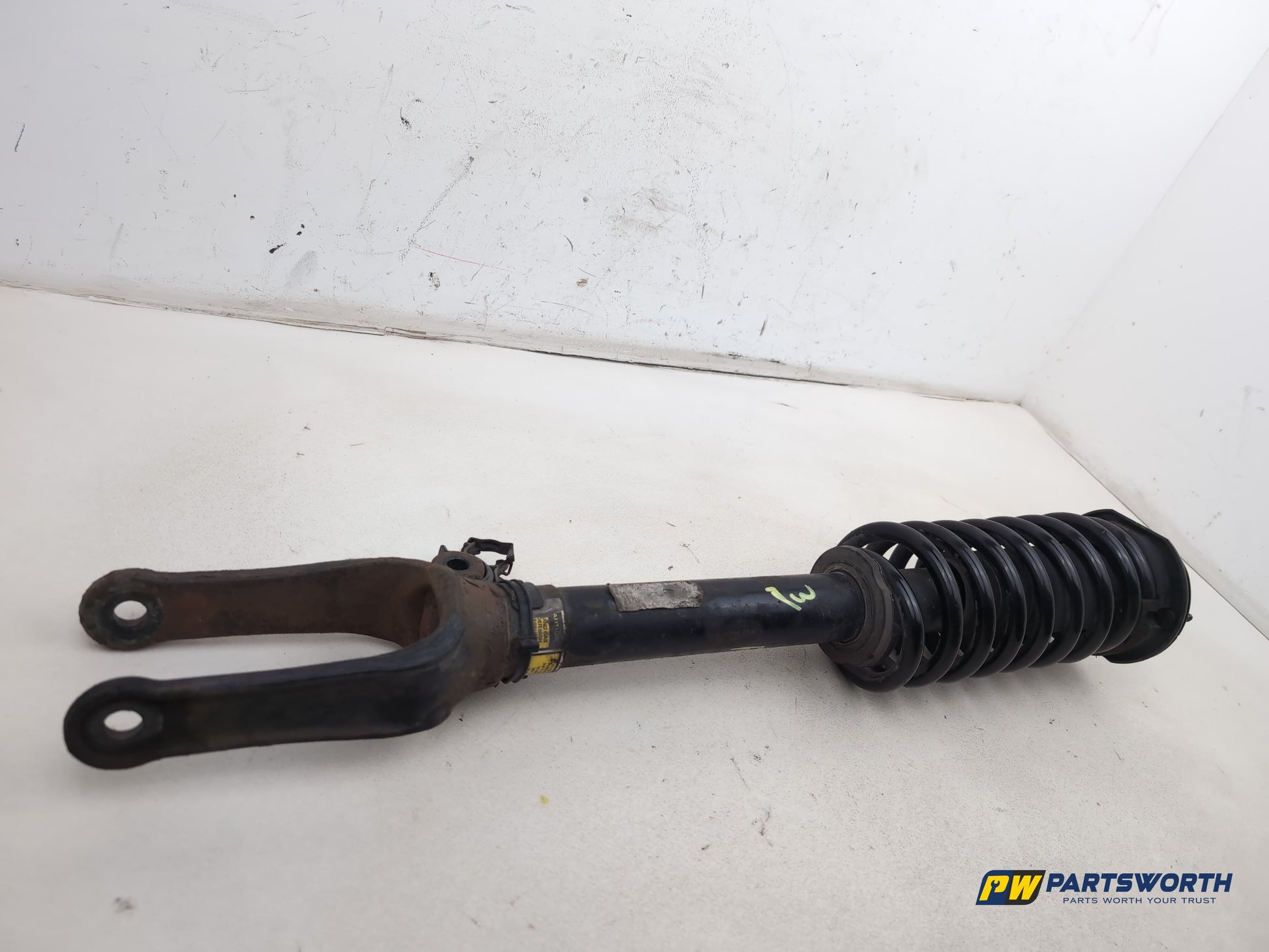 Mercedes R320 R-Class W251 Shock Absorber Front Rh Driver Side 2006-2013 - photo 2