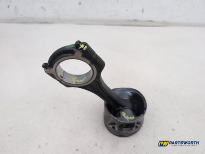 Mercedes-Benz B200 B-Class W245 2.0l Diesel Piston With Conrod Om 640.941 - photo 2