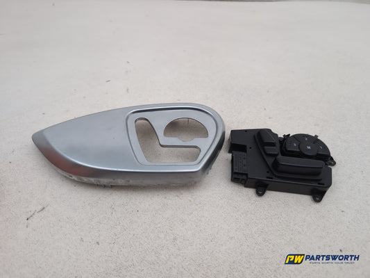 Mercedes R320 R-Class W251 Seat Control Switch Driver Side A1648704410 2006-2013 - photo 2