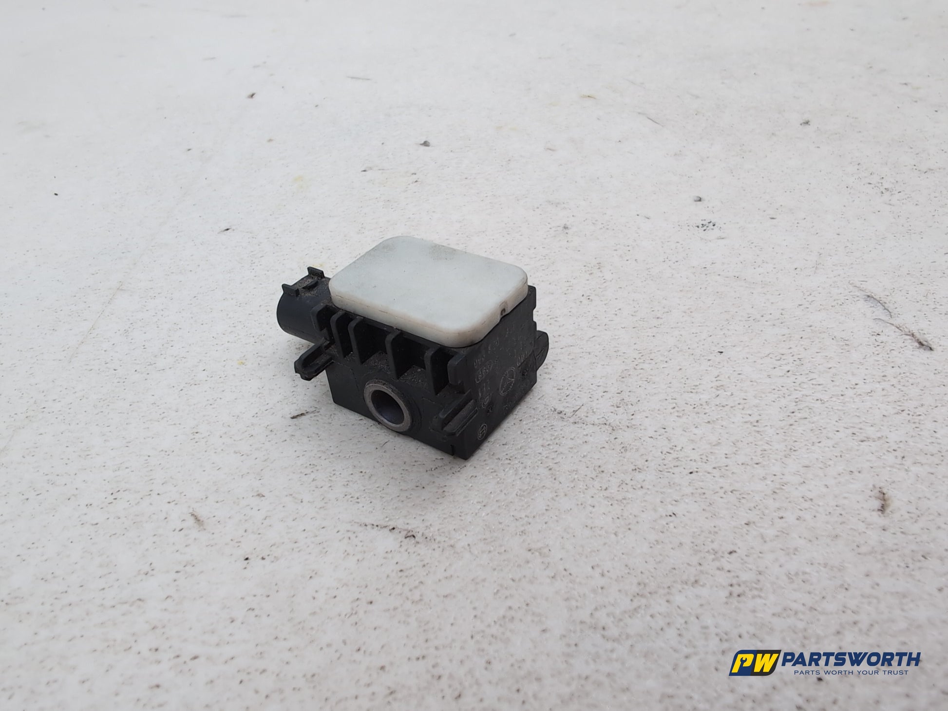 Mercedes R320 R-Class W25 Airbag Crash Impact Sensor 0038202926 2006-2013 - photo 9