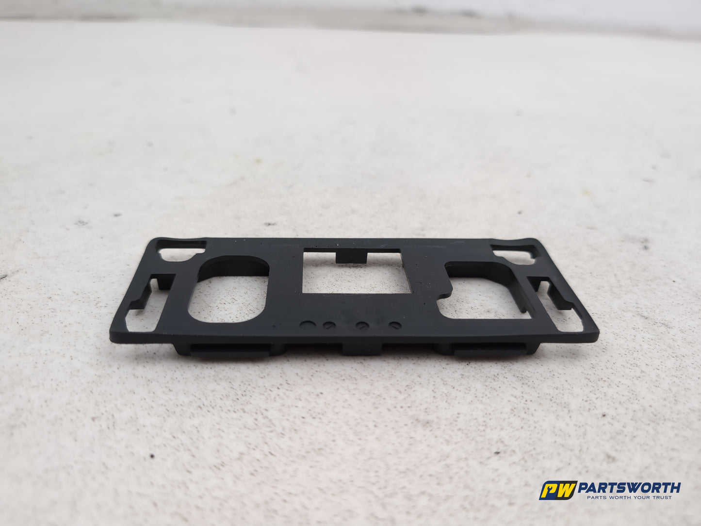 Mercedes-Benz B180b-Class W246 Display Screen Mount A2468200012 2011-2018 - photo 2