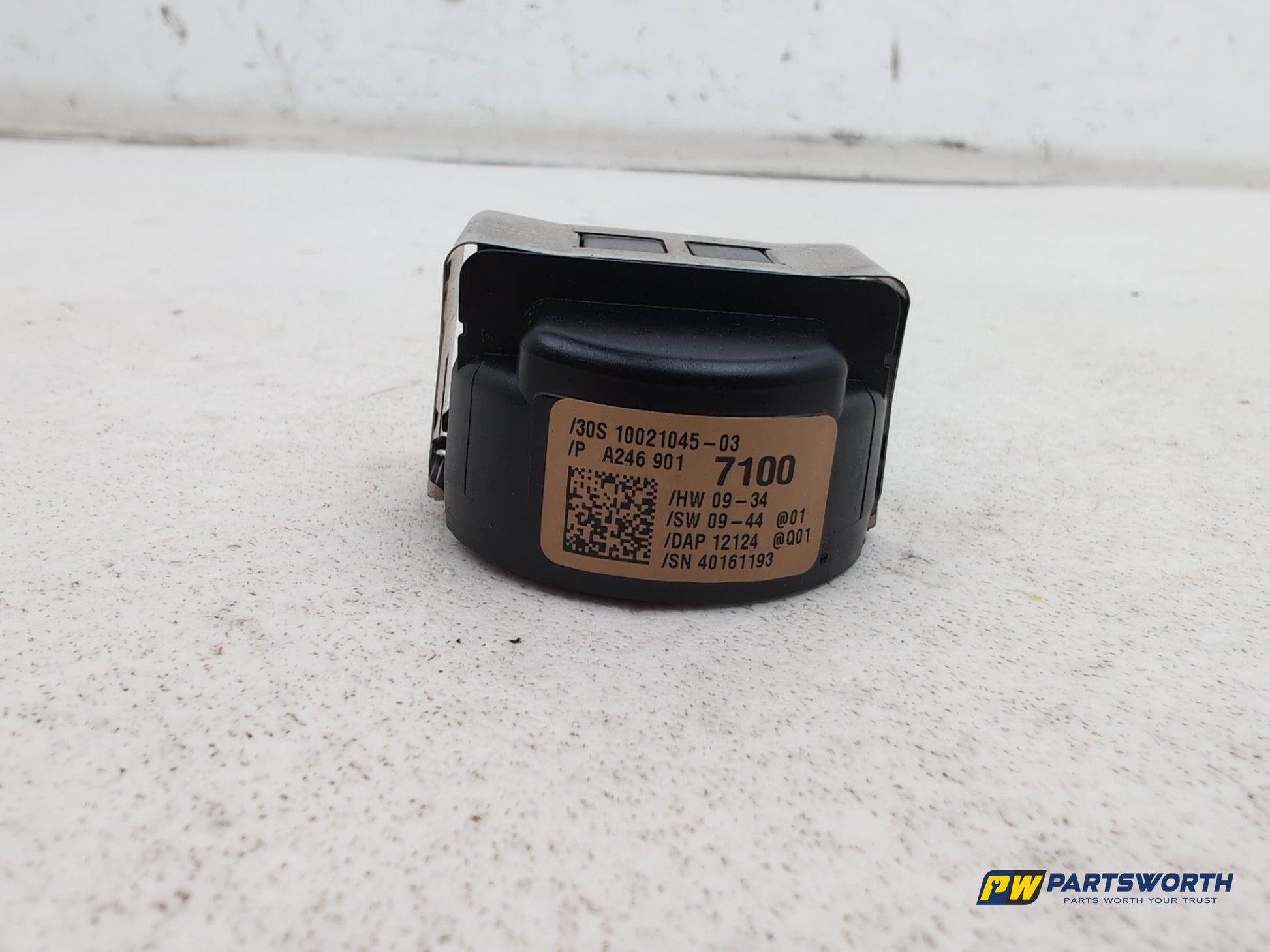 Mercedes-Benz B180 B-Class W246 Rain Sensor A2469017100 2011-2018 - photo 2