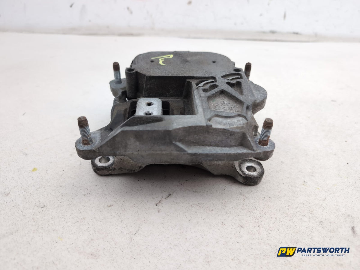 Transmission Mounting Bracket 2