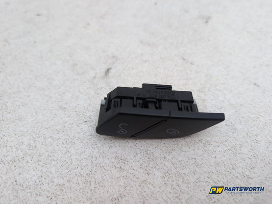 Mercedes R320 R-Class W251 Driver Side Front Central Locking Switch A2518201010 - photo 2