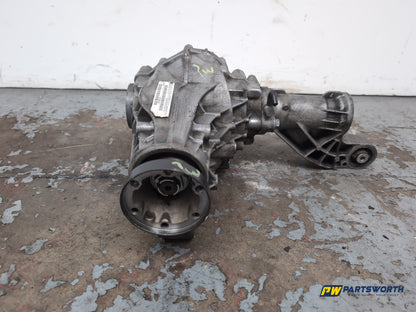 Mercedes R320 R-Class W251 3.0l Diesel Differential Front 4460310030 2006-2013 - photo 2