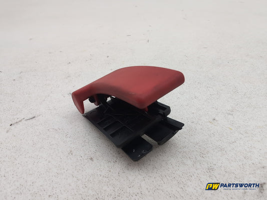 Mercedes-Benz B180 B-Class W246 Bonnet Release Handle A2048800120 2011-2018 - photo 2