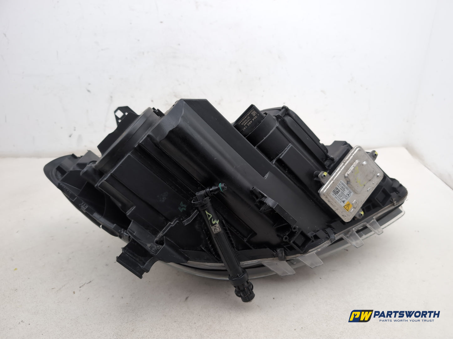 Mercedes-Benz B180 B-Class W246 Xenon Headlamp Lh Passenger Side A2468200339 - photo 8