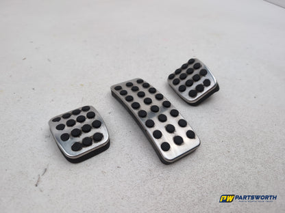 Mercedes-Benz B180 B-Class W246 Pedal Cover Set A1643000082 2011-2018 - photo 2