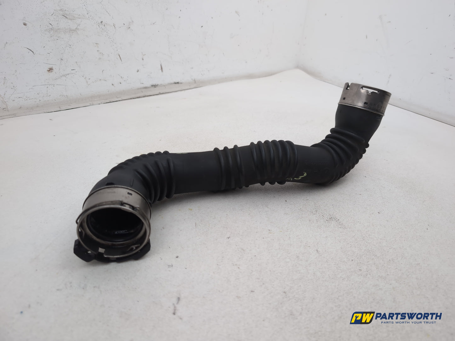 Mercedes-Benz B180 Bb-Class W246 1.8l Diesel Intercooler Boost Hose Pipe - photo 2