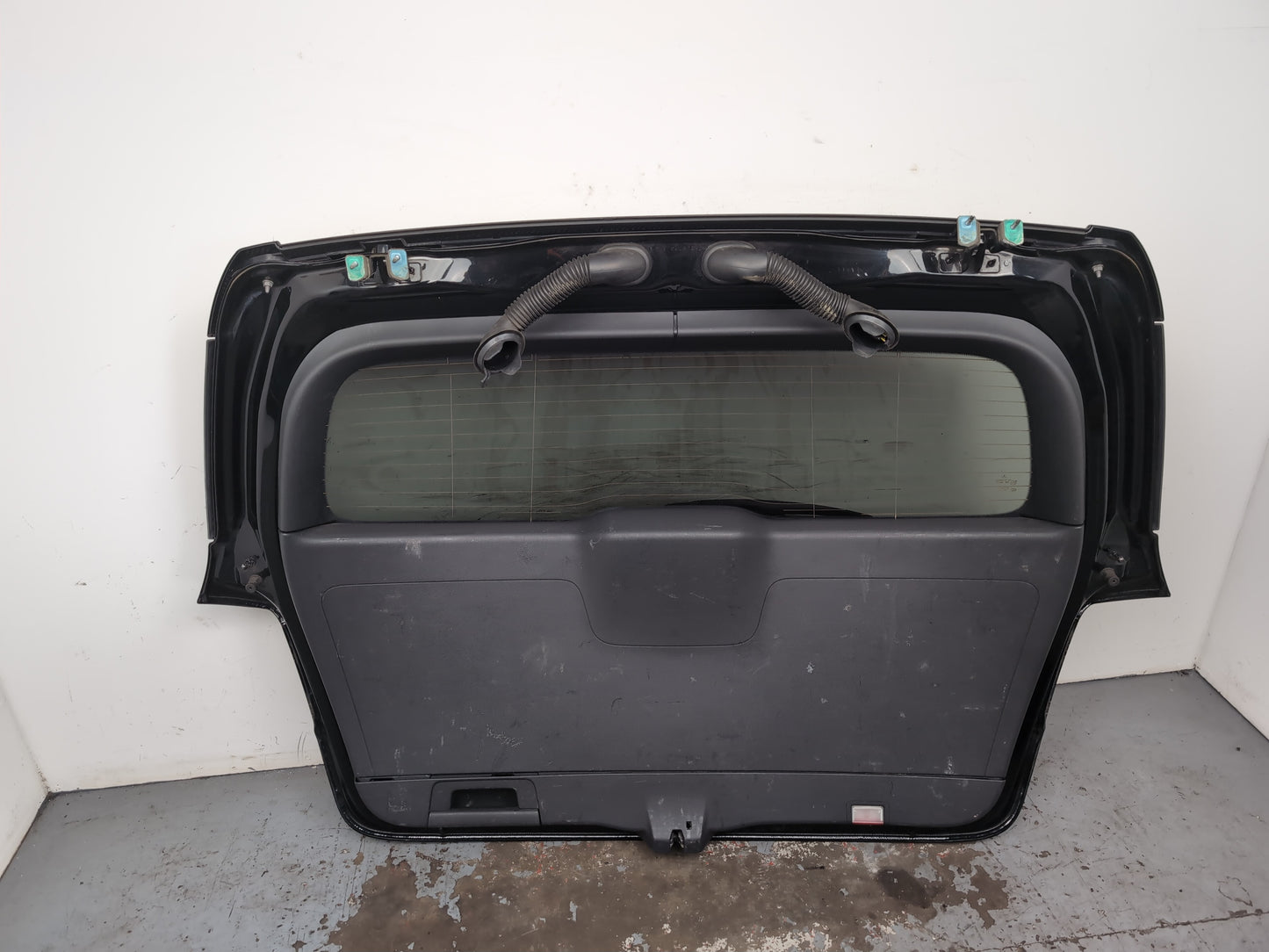 Mercedes-Benz B180 B-Class W246 Boot Lid Cosmos Black 191 2011-2018 - photo 6