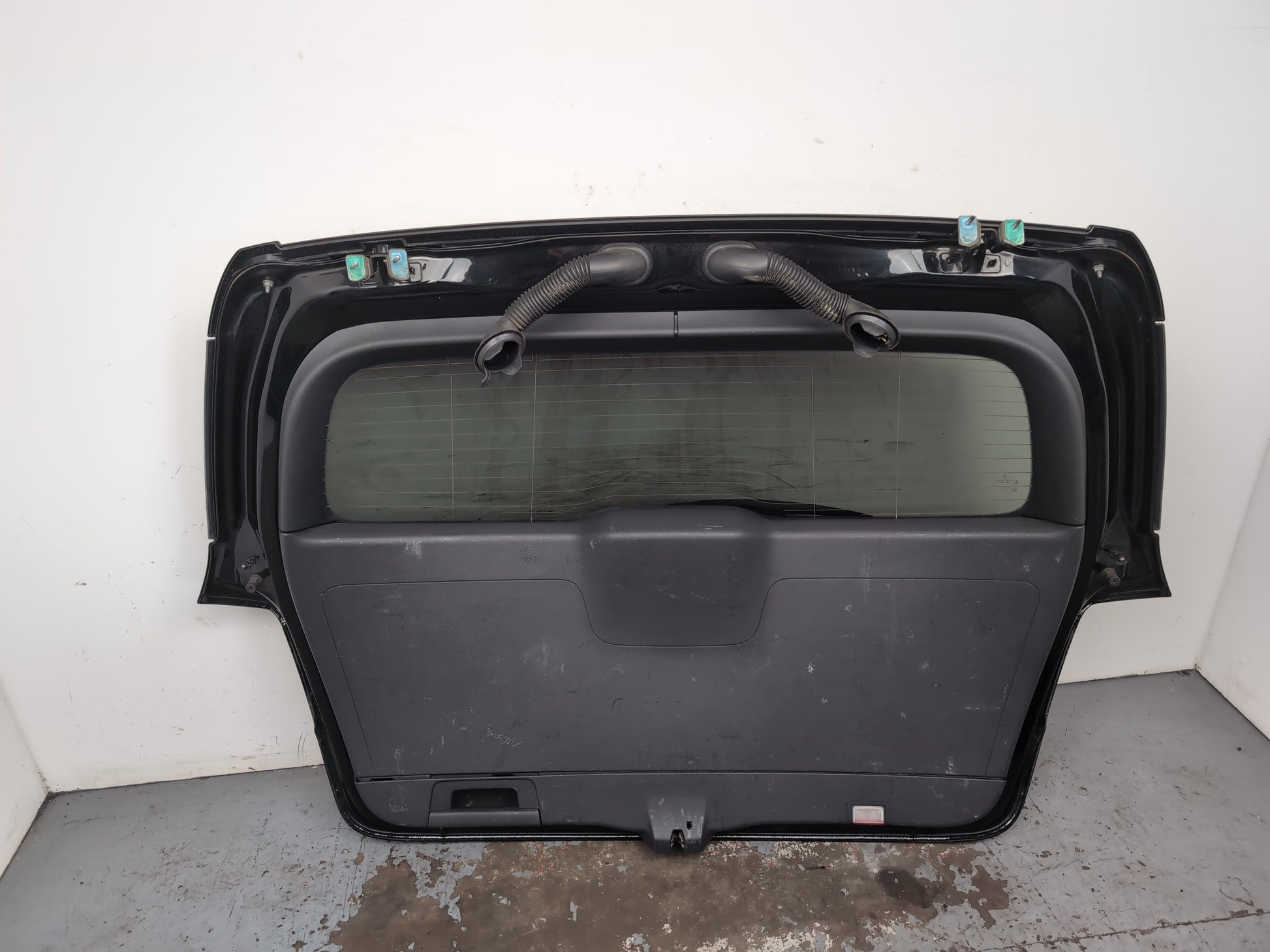 Mercedes-Benz B180 B-Class W246 Boot Lid Cosmos Black 191 2011-2018 - photo 6