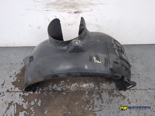Moulding Wheel Arch Front RH 2
