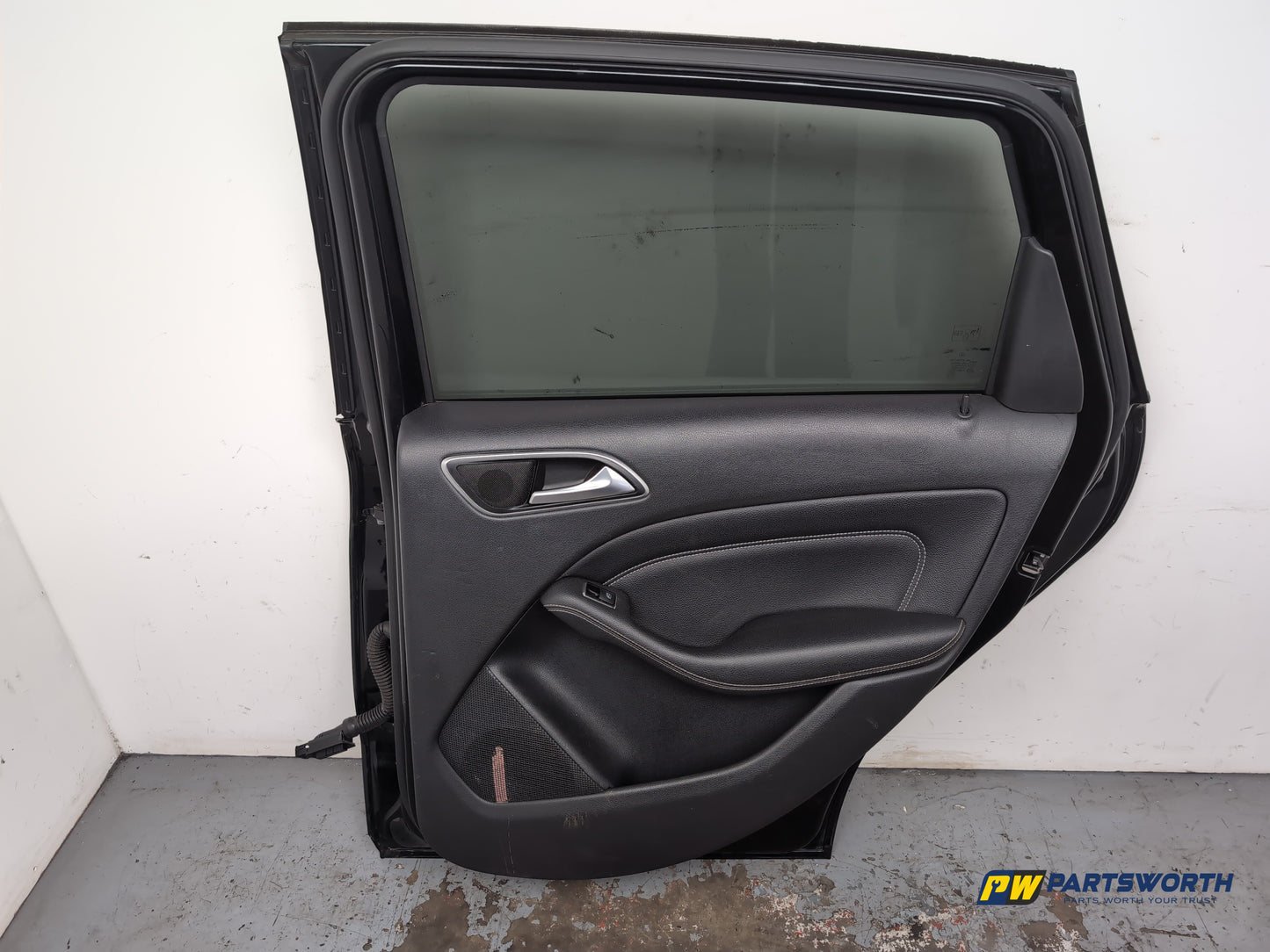 Mercedes-Benz B180 B-Class W246 Door Rear Rh Driver Side Cosmos Black 191 - photo 8