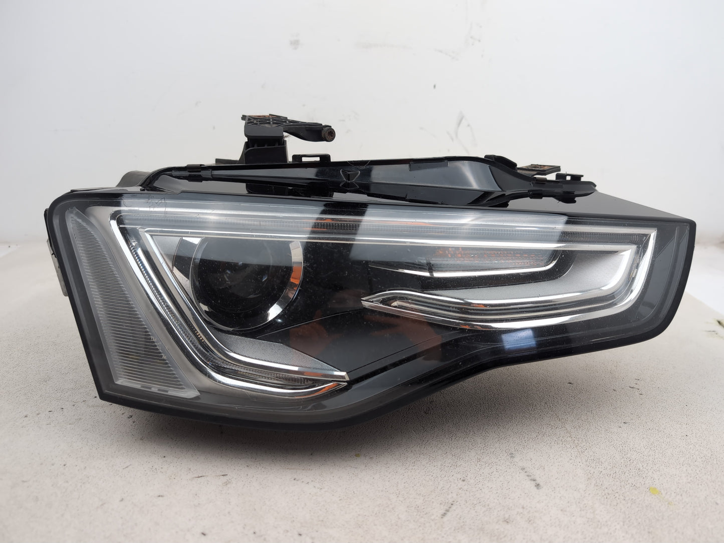 Headlamp RH 4