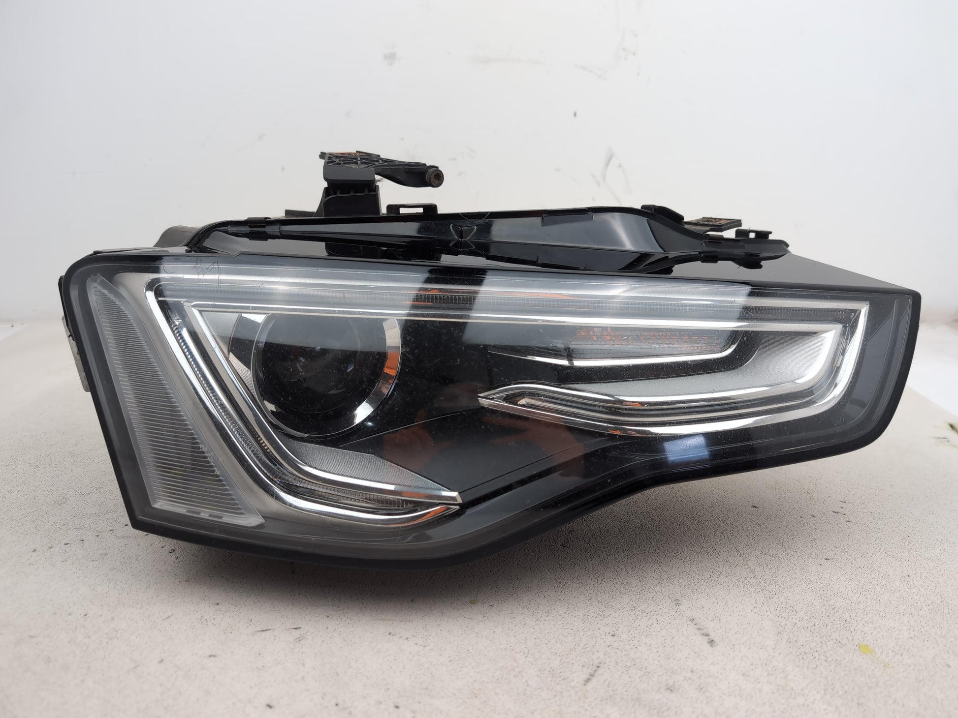 Headlamp RH 4