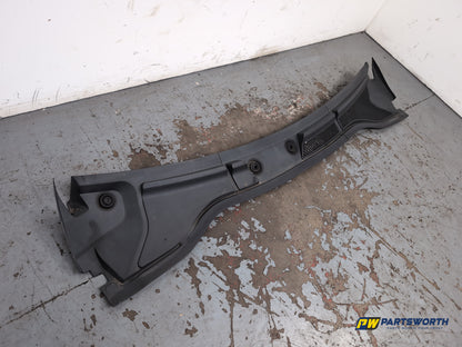 Mercedes-Benz B180 B-Class W246 Windscreen Scuttle Panel 2011-2018 - photo 2