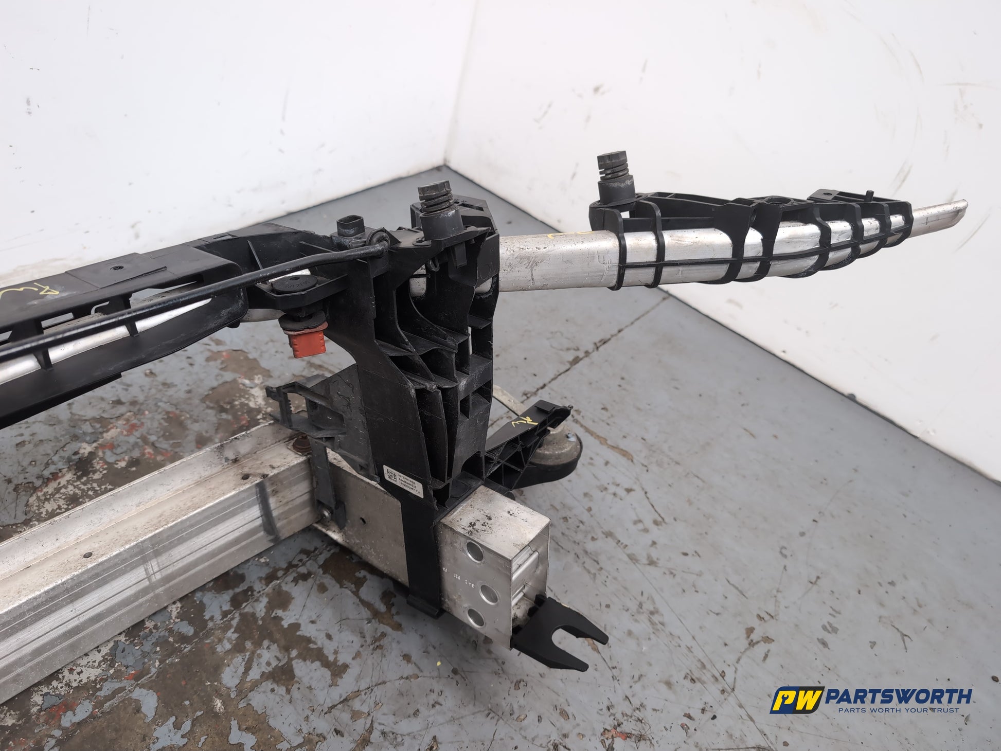 Mercedes-Benz B180 B-Class W246 Front Slam Panel Crash Bar 20112-2014 - photo 8