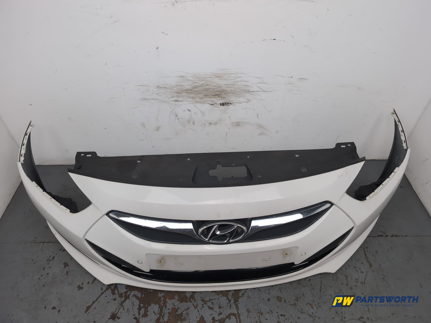 Hyundai I40 Style Blue Drive Crdi Estate Front Bumper Creamy White Ncw 2011-2015 - photo 2
