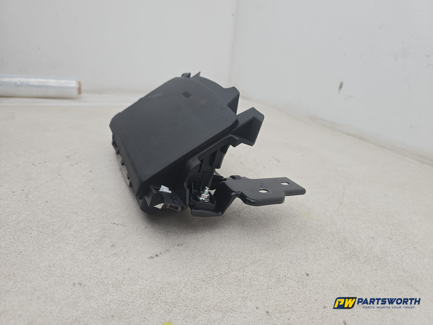 Hyundai I40 Style Blue Drive Drivers Knee Under Steering Cover 56970xxxxx - photo 2