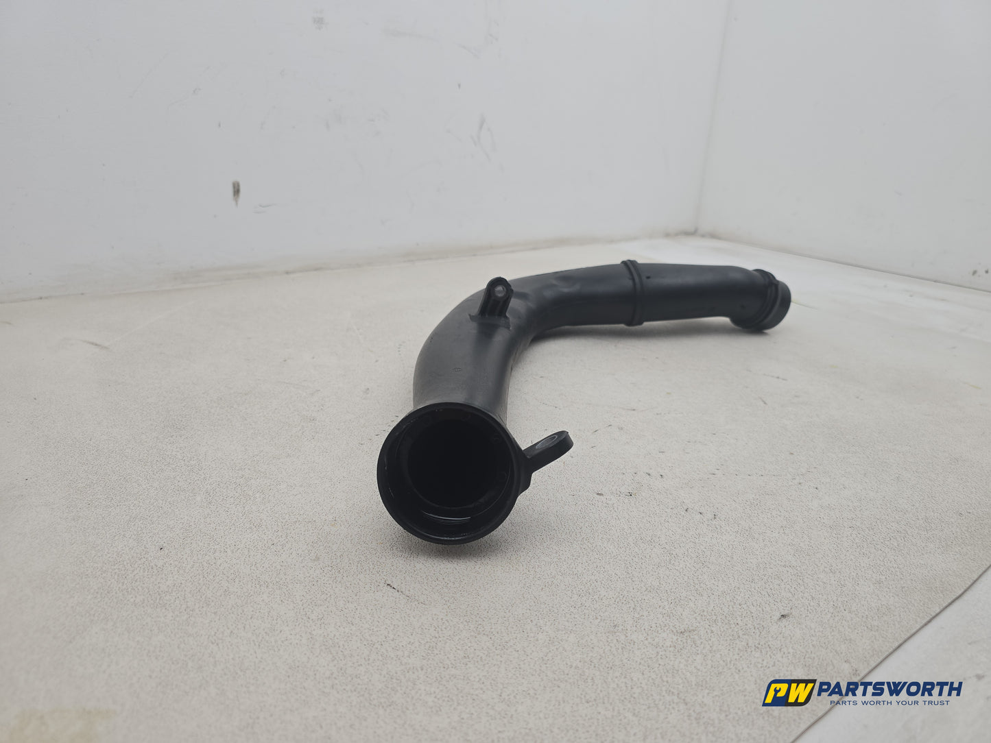 Mercedes-Benz B180 B-Class W246 1.8l Diesel Air Intake Hose Pipe A6510901737 - photo 2