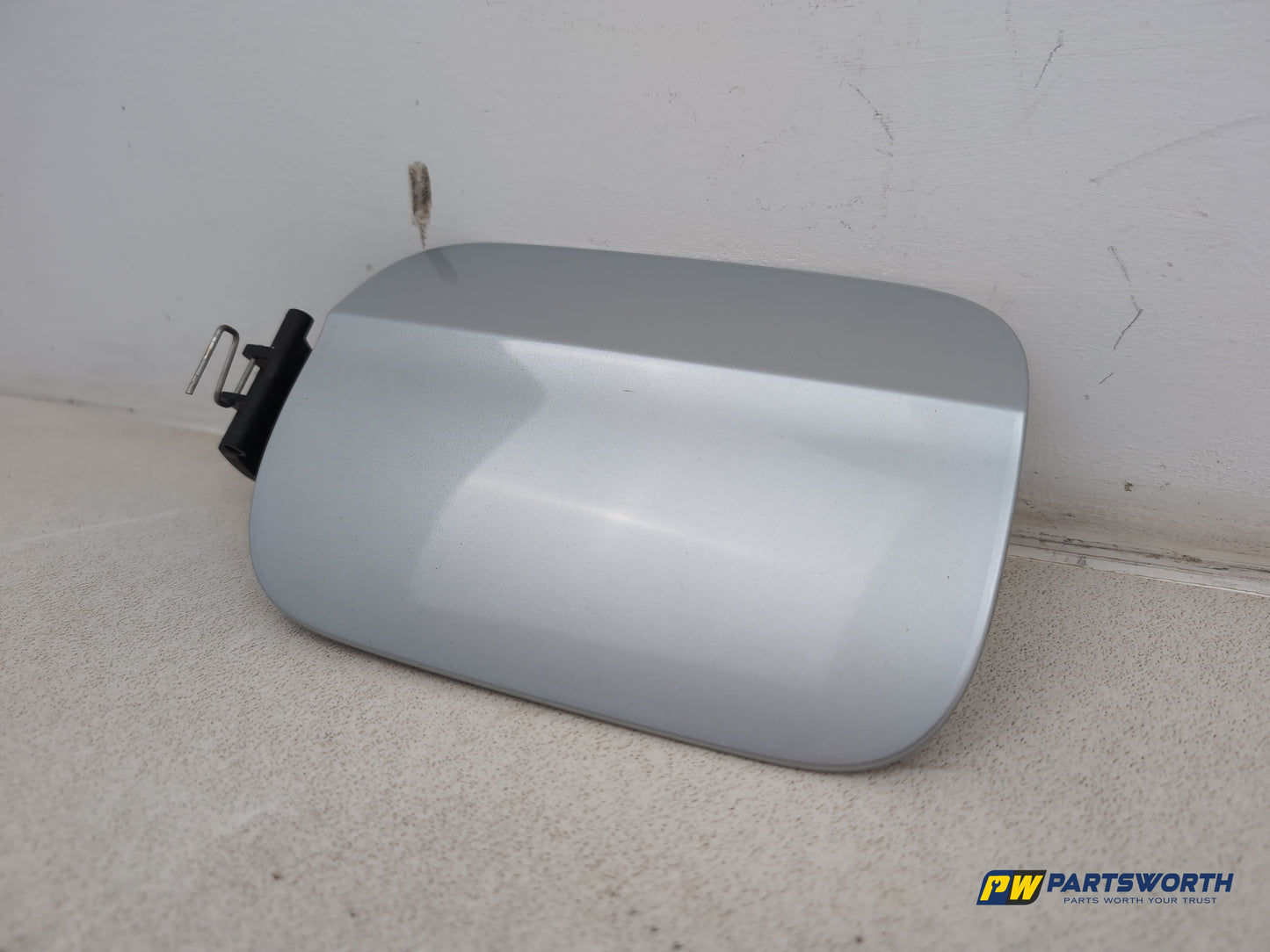 Audi A5 S Line Tdi Quattro Fuel Filler Flap Ice Silver Lx7w 8k0010508r 2007-2016 - photo 2