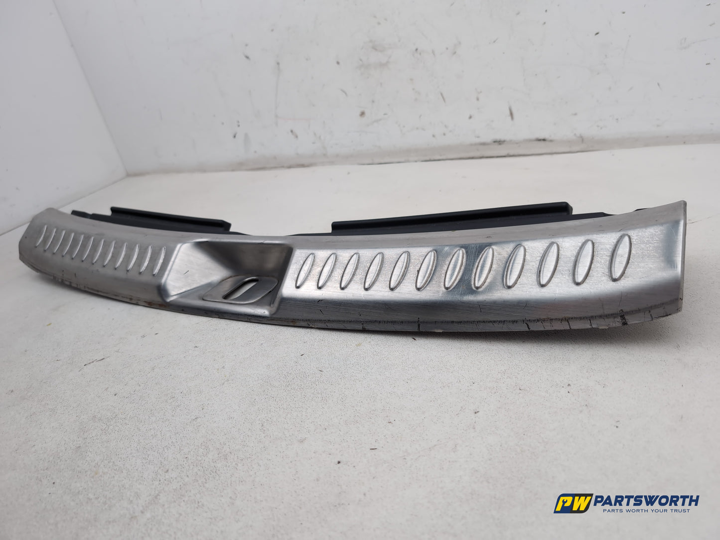 Hyundai I40 Style Blue Drive Boot Trim Bottom Lid Cover Panel 857703z000 - photo 2