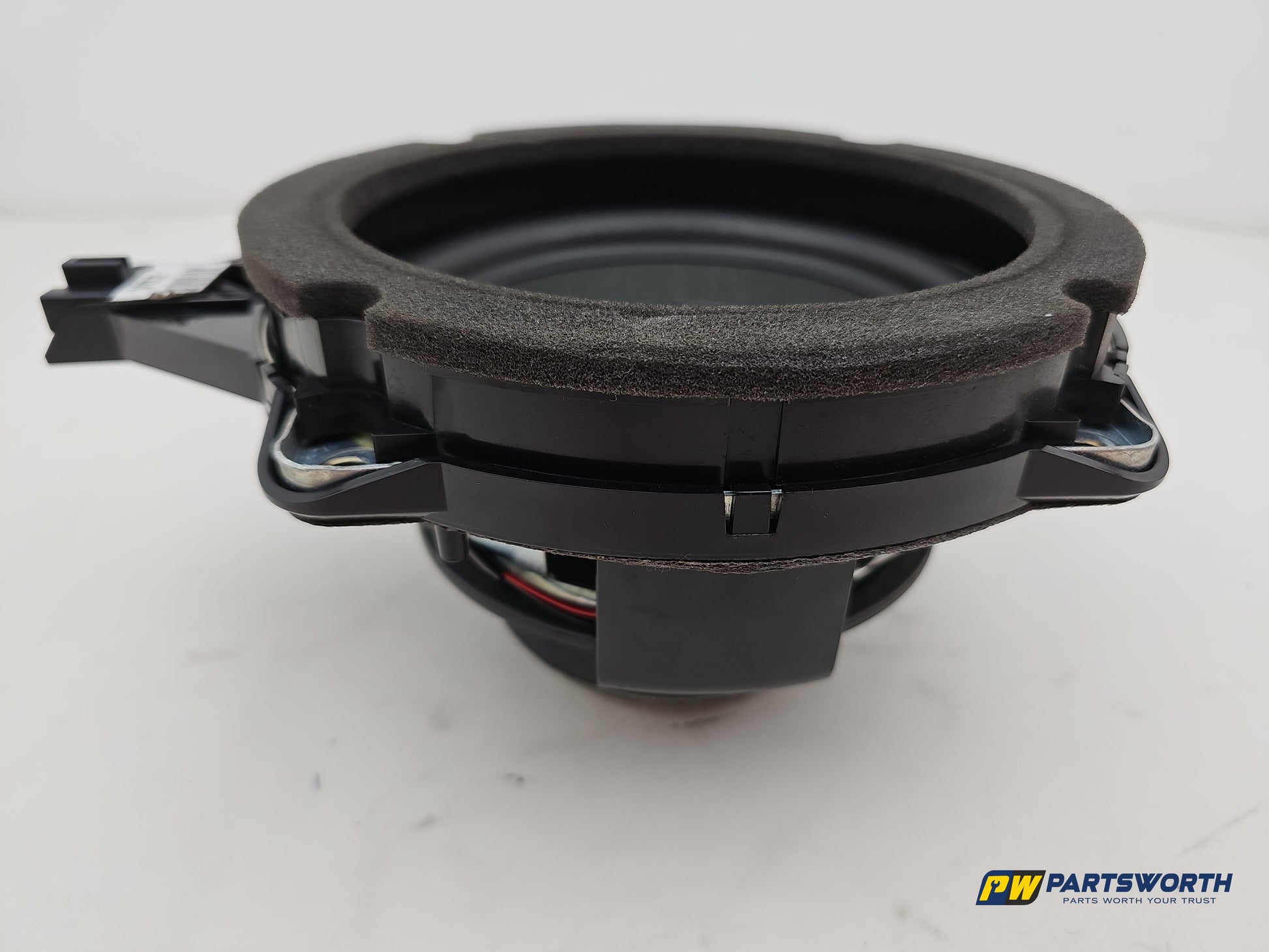 Hyundai I40 Style Blue Drive Rear Subwoofer Speaker 963803z050 2011-2019 - photo 2