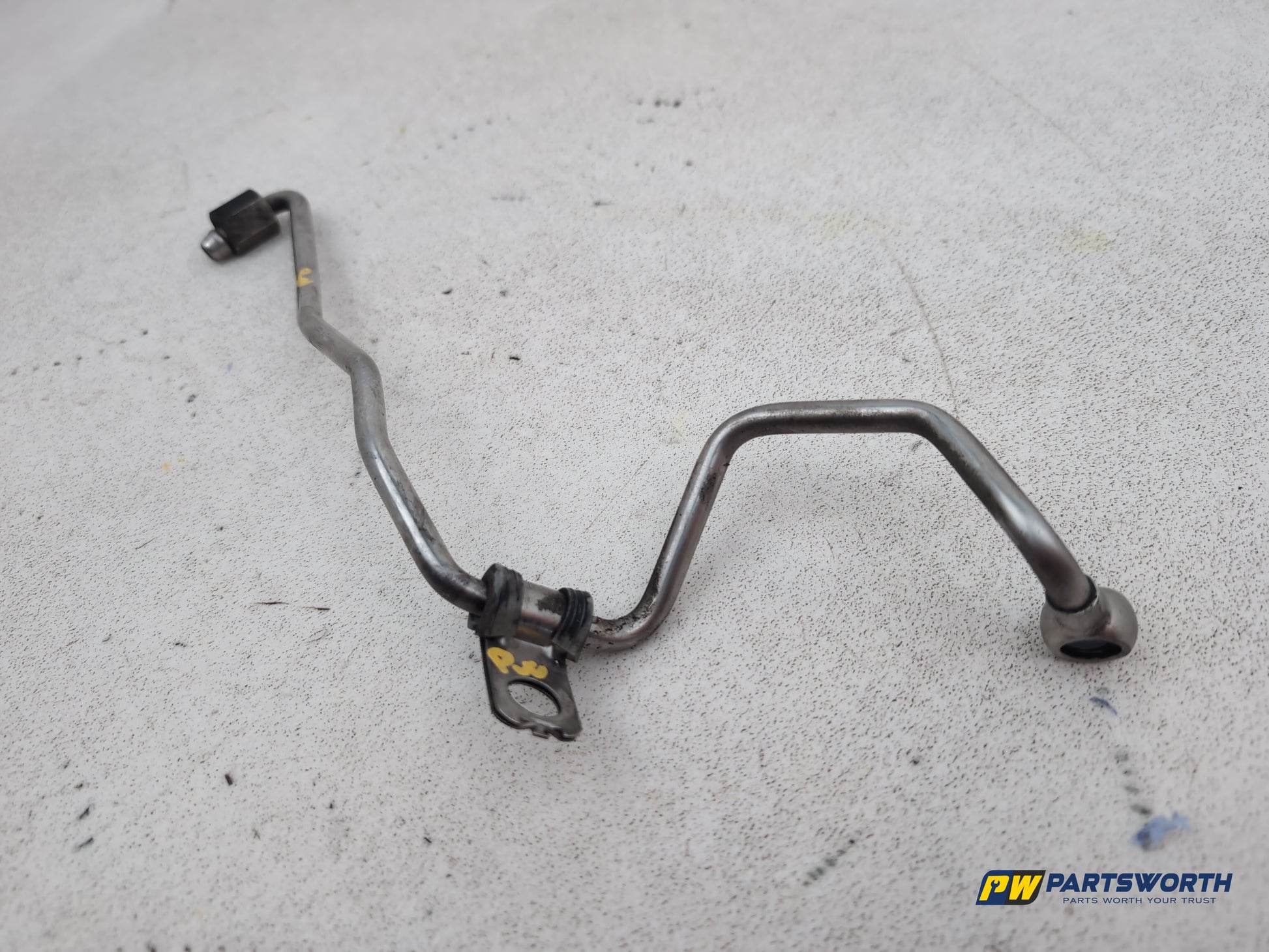 Audi A6 S Line Black Ed 2.0l Diesel Turbo Oil Feed Pipe 04l145771h 2011-2018 - photo 2
