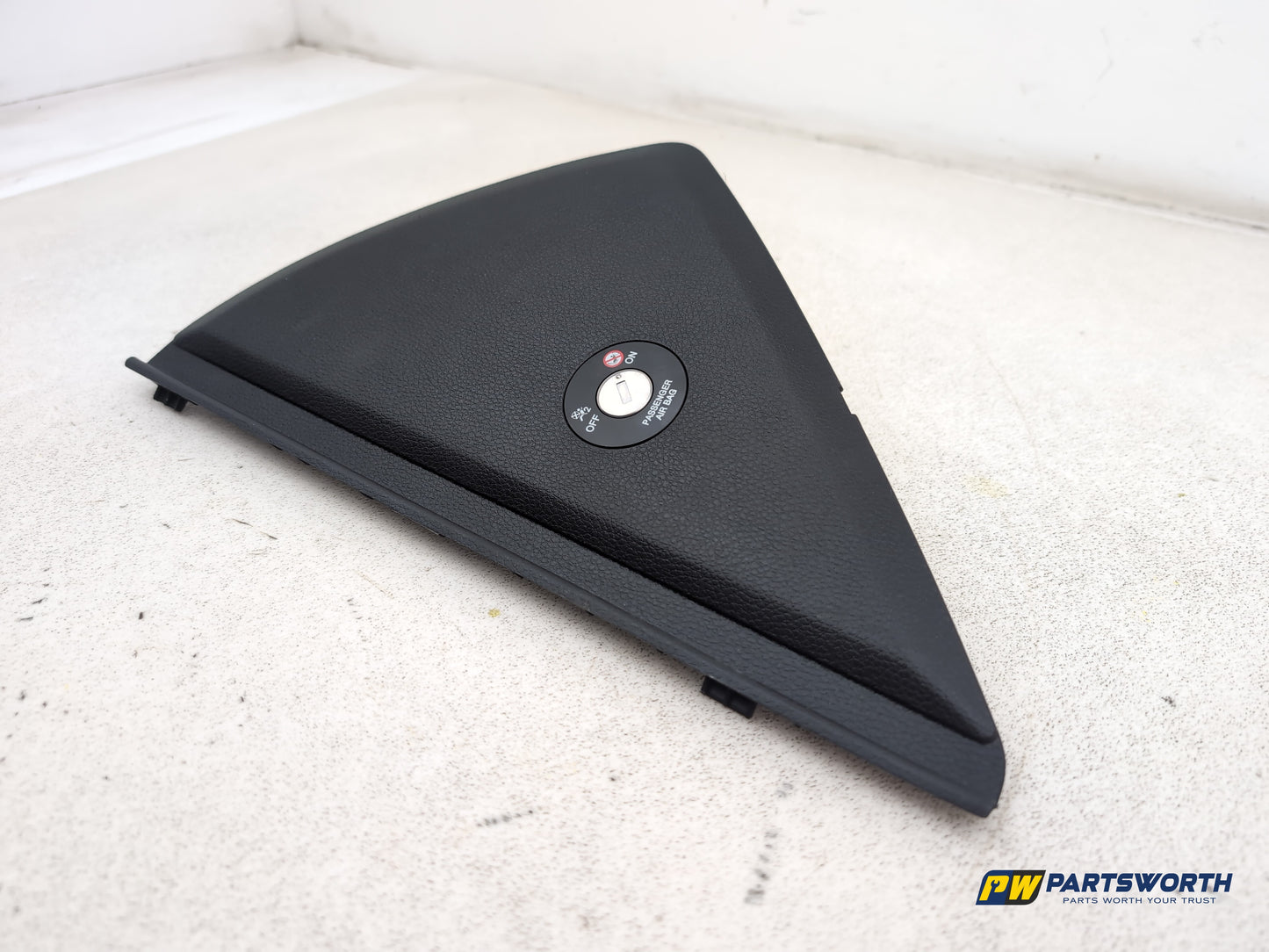 Hyundai I40 Style Blue Drive Crdi Dashboard End Trim Cover 847283z000 2011-2019 - photo 2