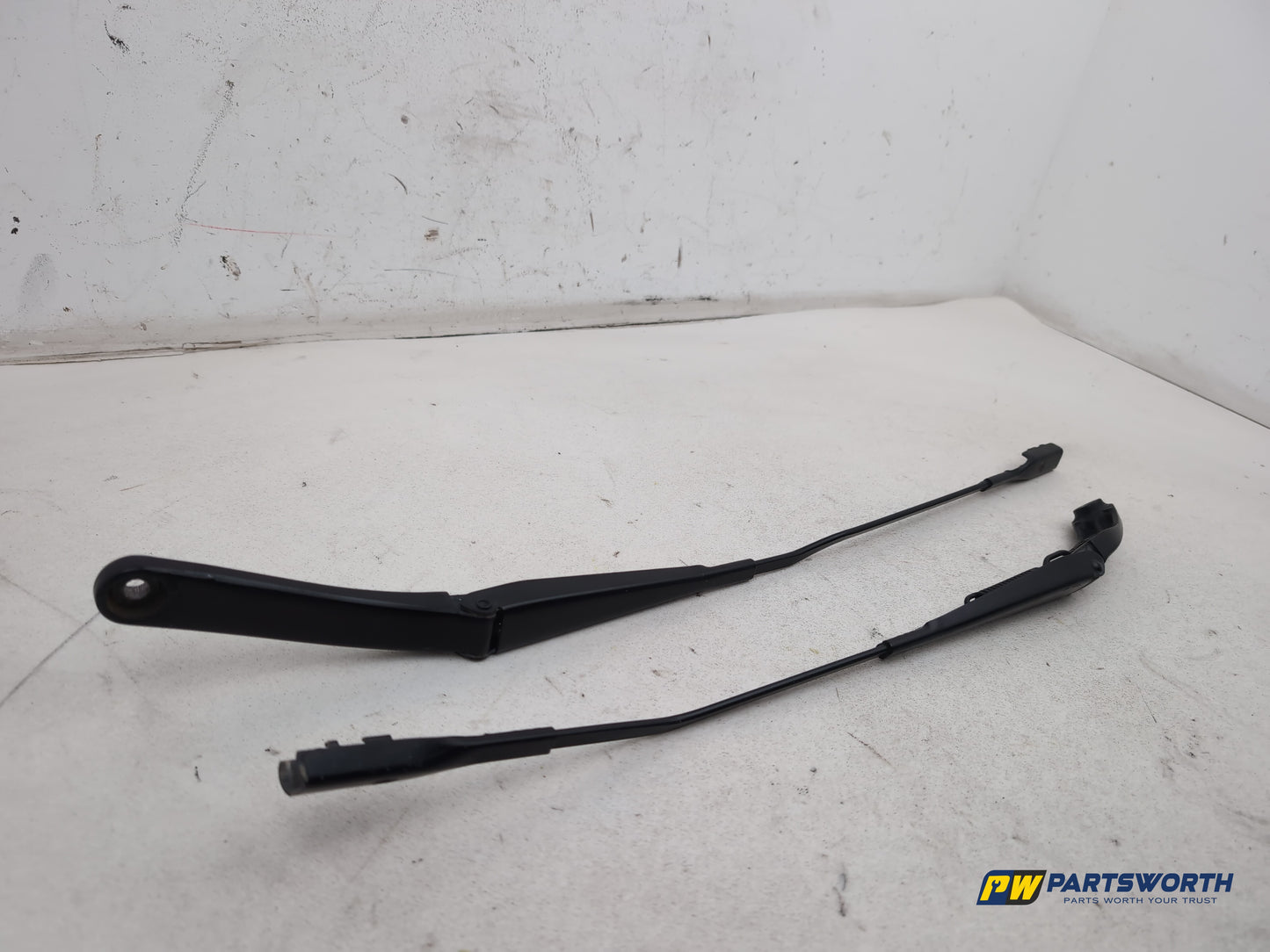 Audi A5 S Line Tdi Quattro Front Windscreen Wiper Arms Pair 8k2955408 2007-2016 - photo 2