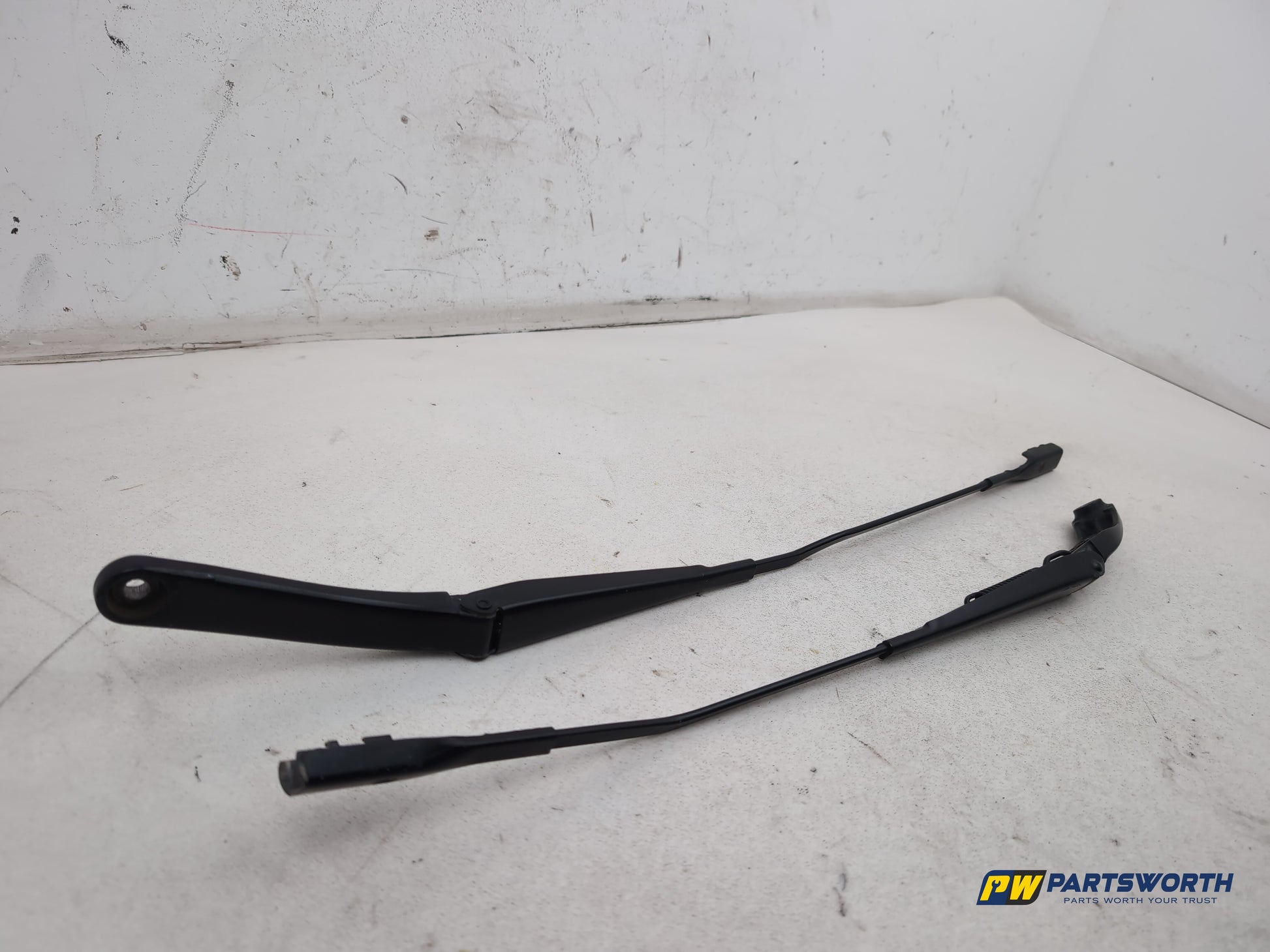 Audi A5 S Line Tdi Quattro Front Windscreen Wiper Arms Pair 8k2955408 2007-2016 - photo 2