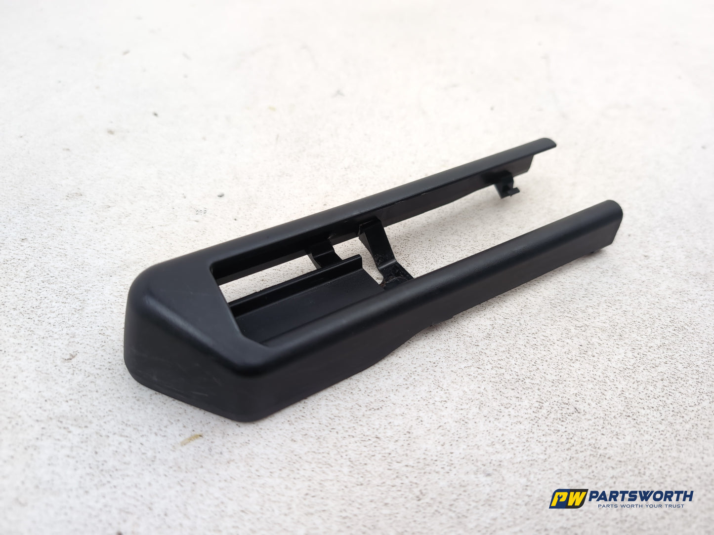 Bmw 5 Series 520d Se F10 Front Seat Floor Rail Trim Rear Left 6981781 2011-2017 - photo 2