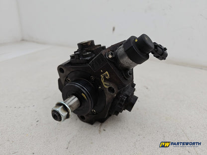 High pressure fuel pump 8