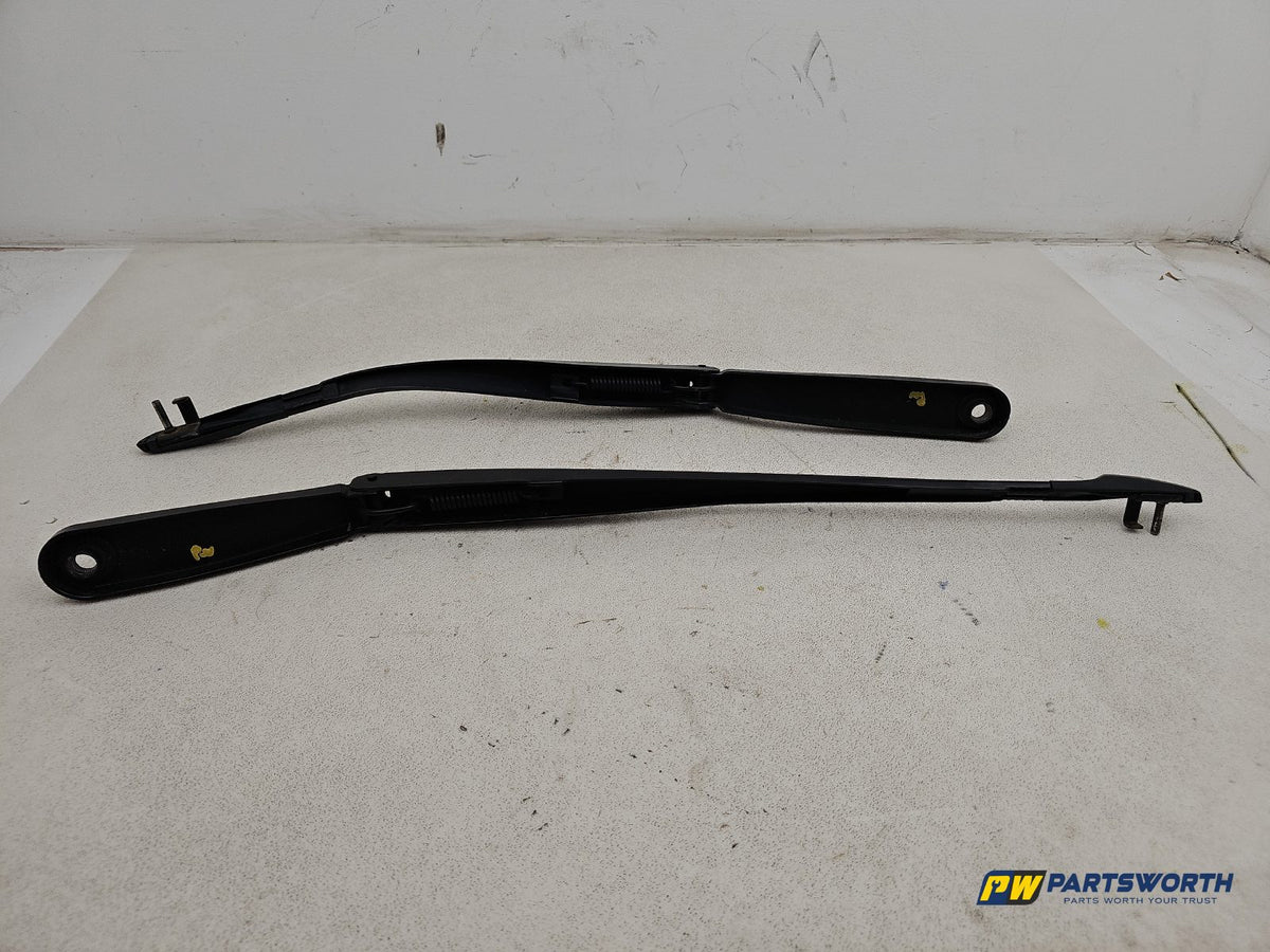 Wiper Front Arm 2
