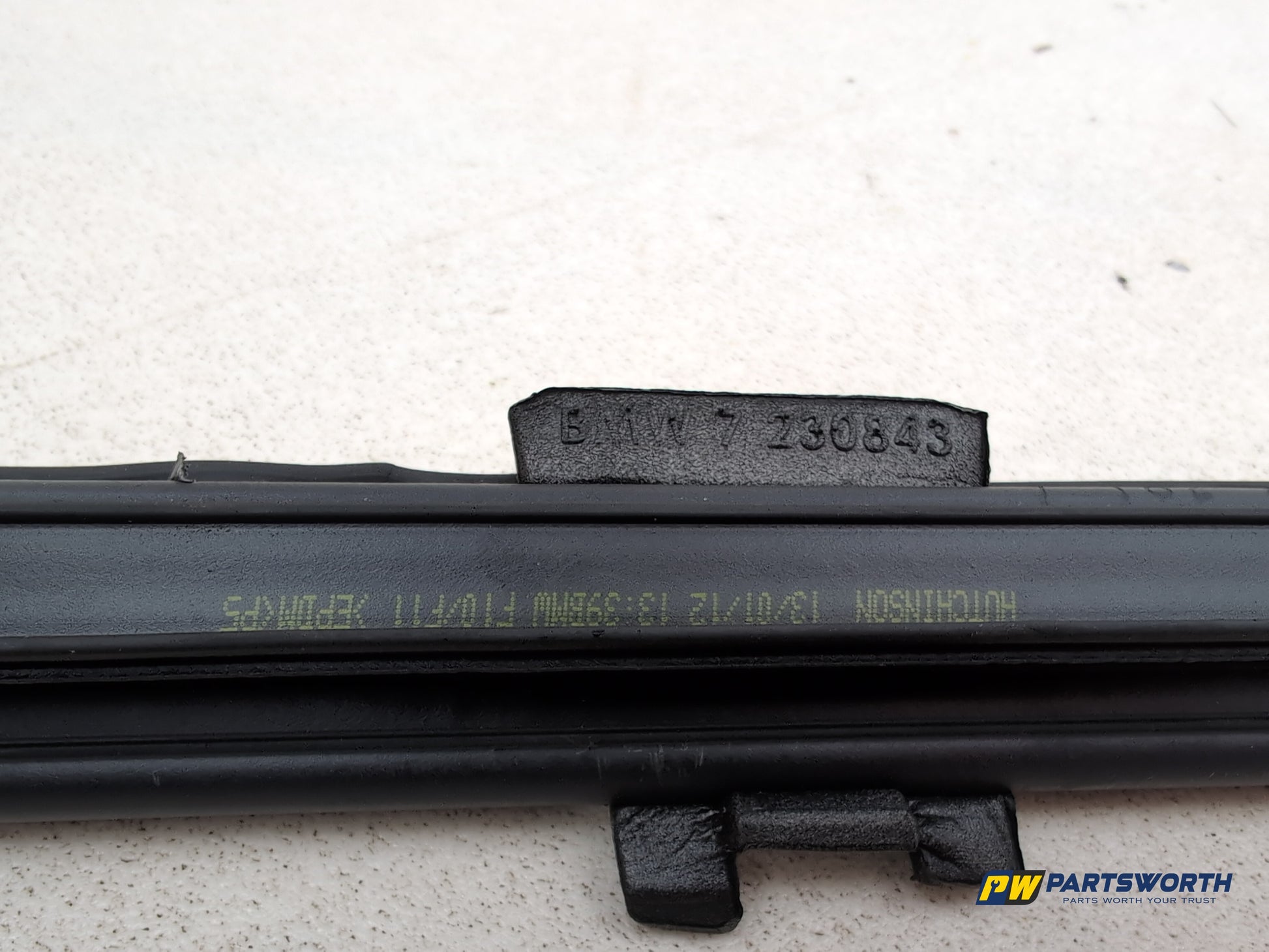 Bmw 5 Series 520d F10 Saloon Rear Passenger Window Chanel Trim 7230843 2010-2017 - photo 2