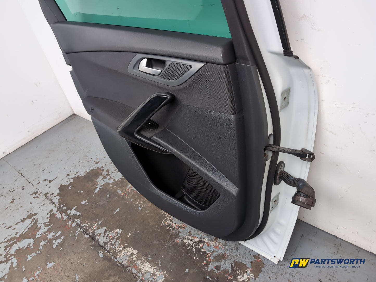 Door Rear LH 13