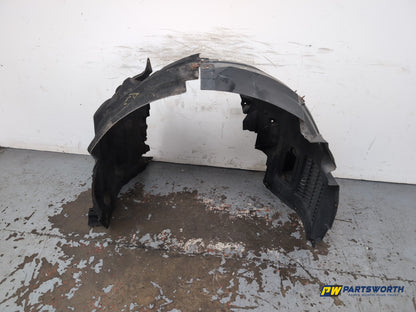 Moulding Wheel Arch Front RH 2