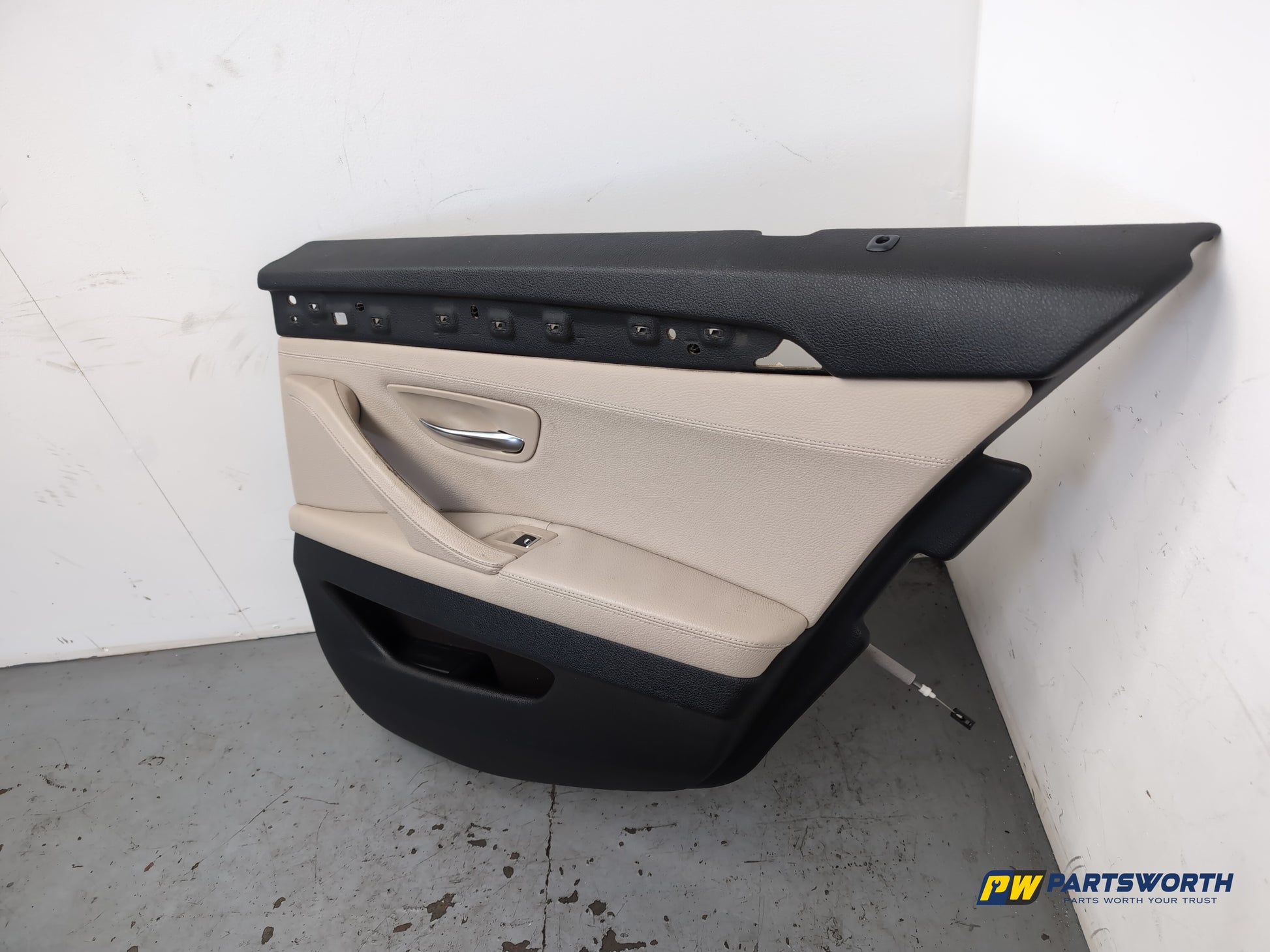 Bmw 5 Series 520d Se Auto F10 Saloon Rear Right Door Card 2010-2017 - photo 2